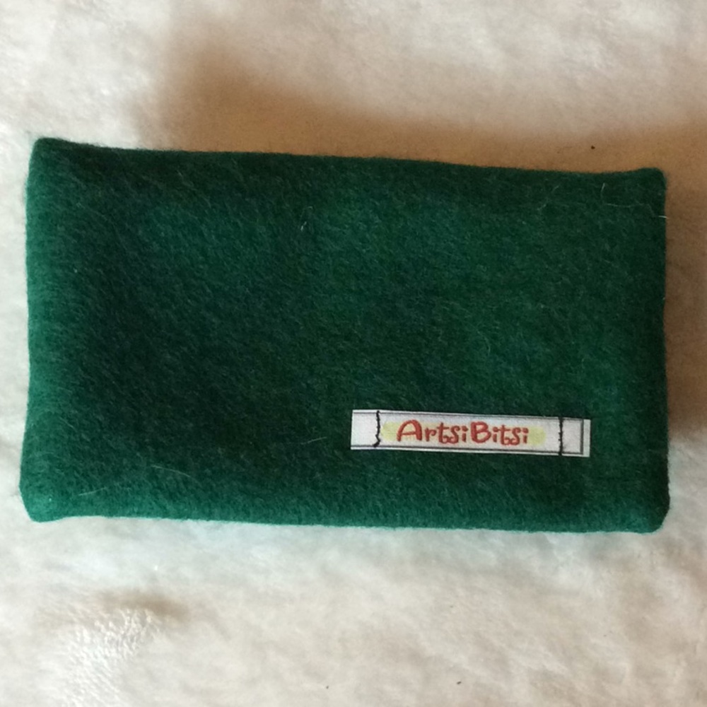 Handmade Felt Pouch Set - Picture 5 of 16